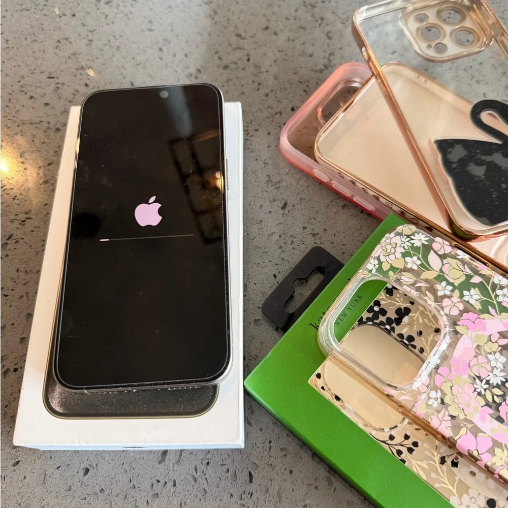 Apple iPhone 15 Pro Max 256GB Natural Titanium Unlocked